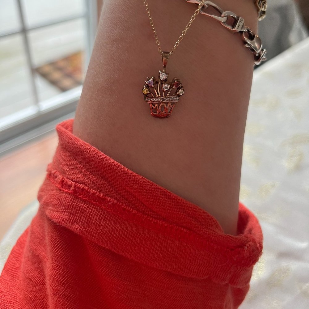 Mom!Diamond Necklace and pendent -5 different stones 925 Stamp on both